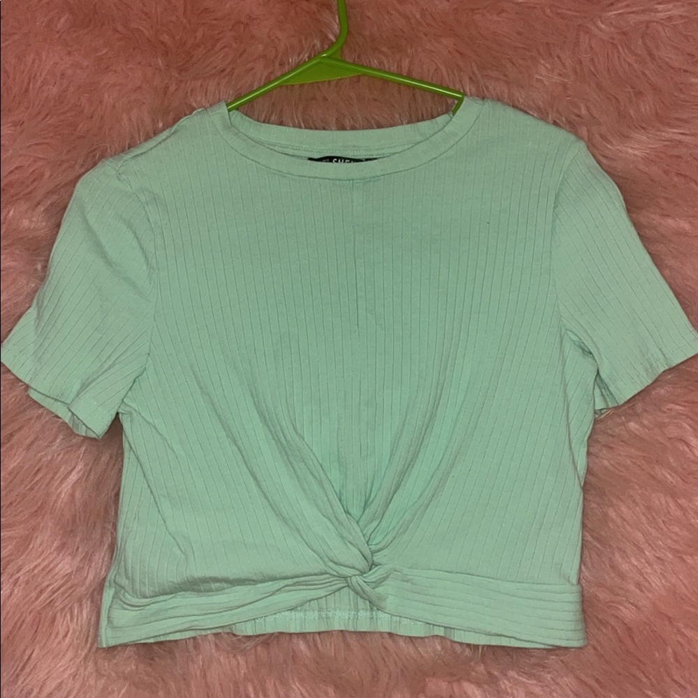 Crop top // SHEIN